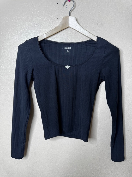 Hollister Tops - Hollister Y2K Shirt Women's Medium Black Ribbed Long Sleeve Floral Rosette